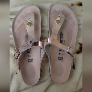 Birkenstock Gizeh Rose Gold Metallic